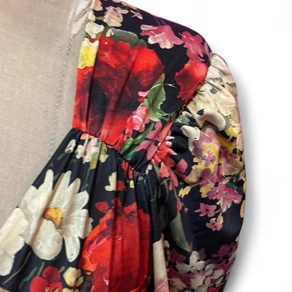 Designer Zara Multicolor Floral Wrap Low V-Neck Bodysuit Women’s Size M - Picture 5 of 9